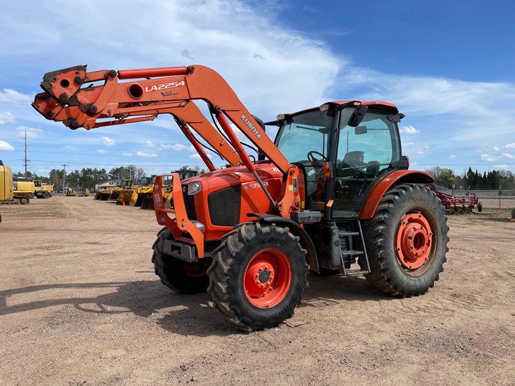 2014-kubota-m135gx-image-39