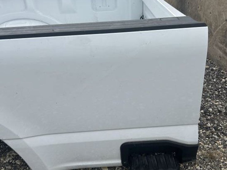 #38-•-2023-ford-truck-super-duty-bed-image-3