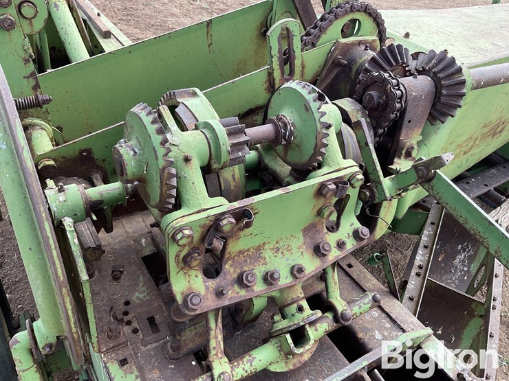 john-deere-214-image-16