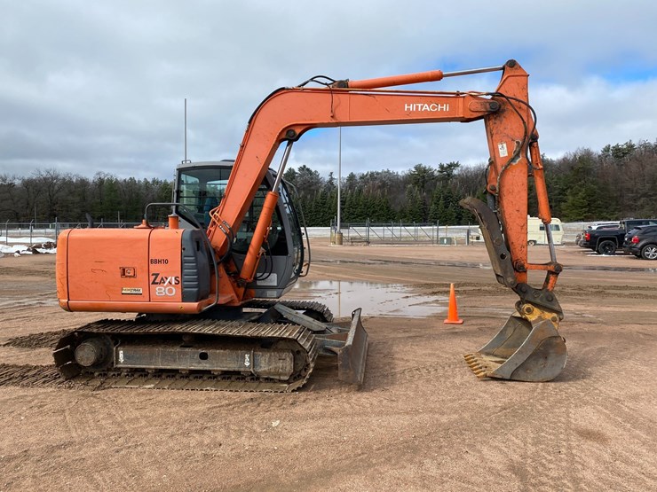 2005-hitachi-zx80-image-5