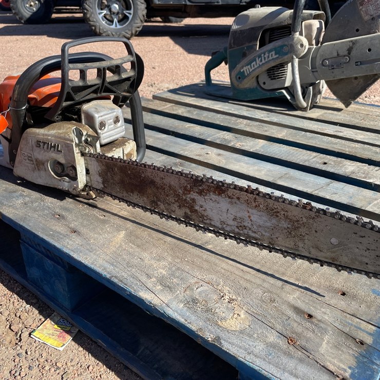 #1538 • Stihl 271 Chainsaw