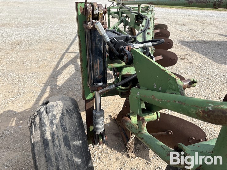 john-deere-450-image-13