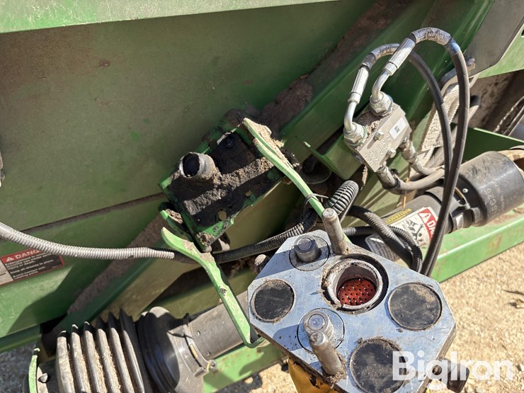 2008-john-deere-608c-image-18