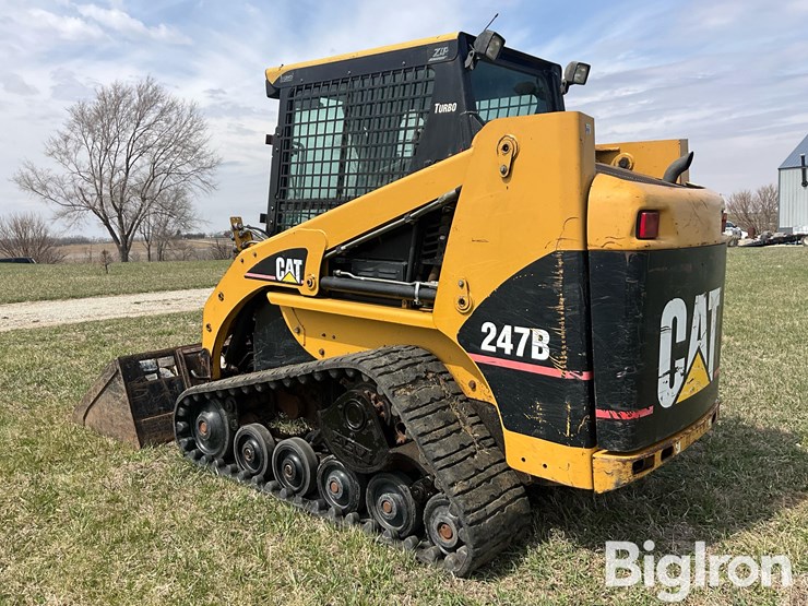 2005-caterpillar-247b-image-7
