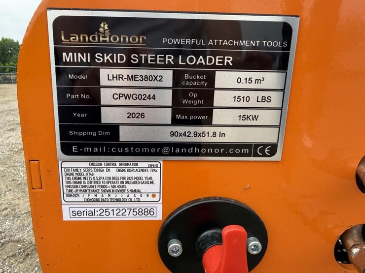 #71-•-mini-skid-steer-loader---lhr-me380x2---gas-image-6