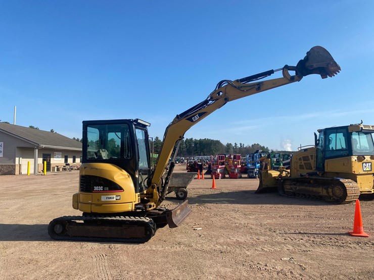 caterpillar-303c-cr-image-32