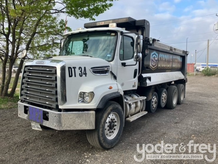2018-freightliner-108sd-image-1
