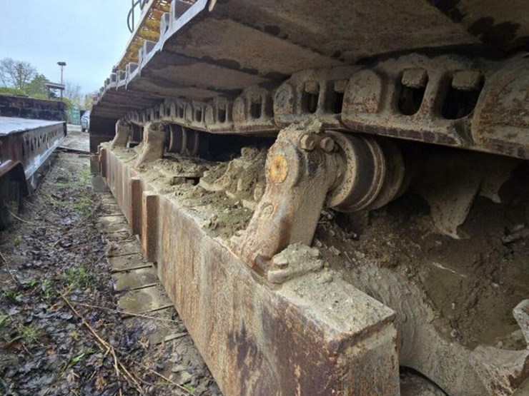 1990-caterpillar-245b-image-13