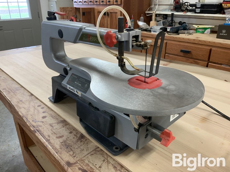 performax-90223-scroll-saw-image-3