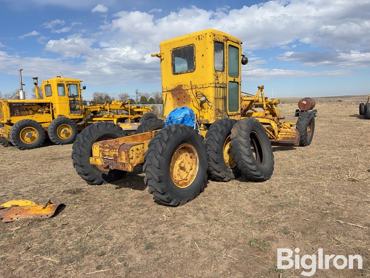 caterpillar-12-image-5