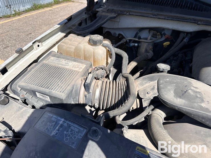 2004-chevrolet-silverado-1500-z71-image-19