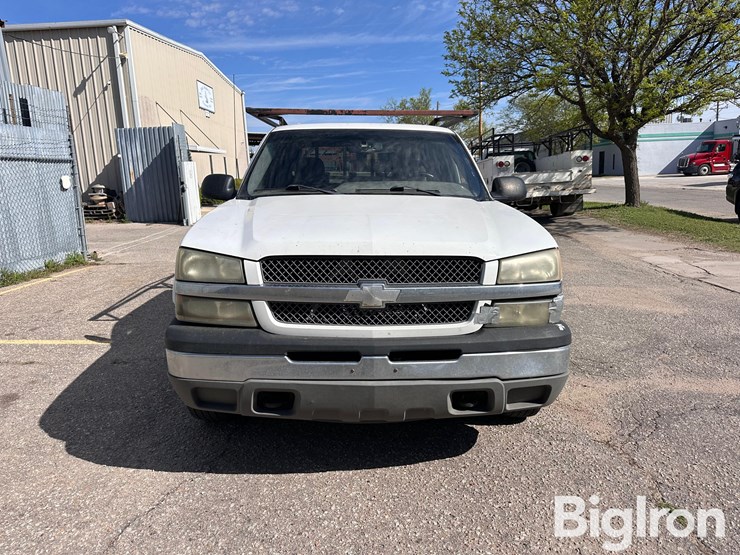 2005-chevrolet-silverado-1500-image-2