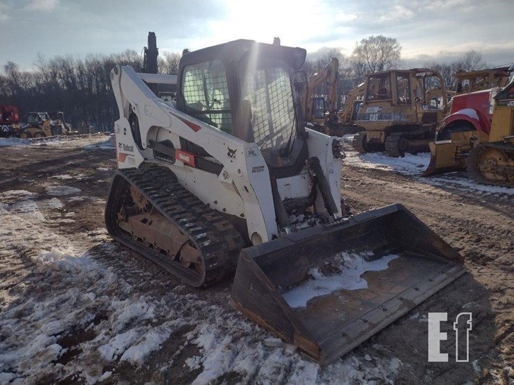 2020-bobcat-t870-image-39