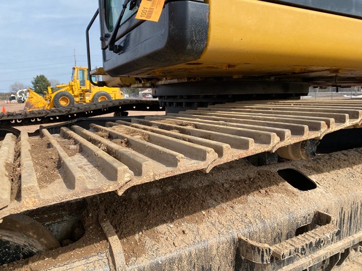 2014-caterpillar-324el-image-22