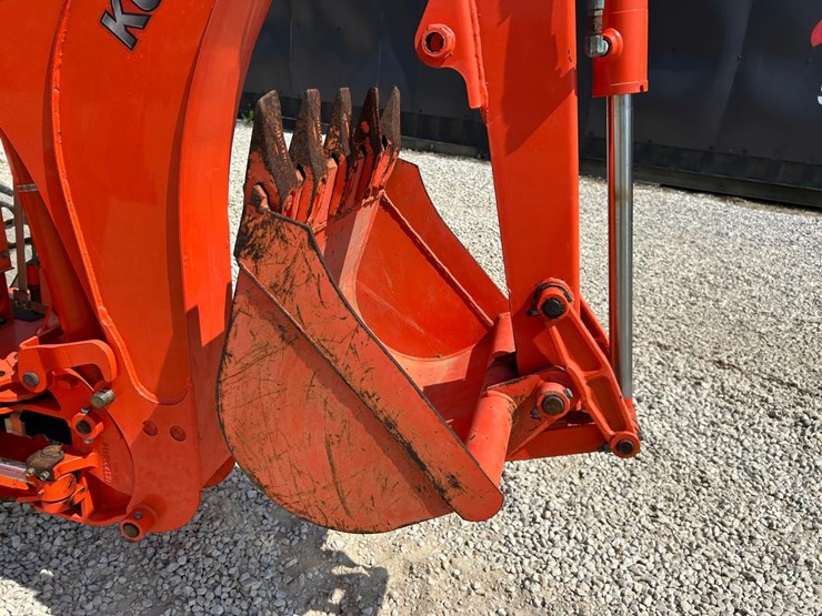 kubota-b26-image-17