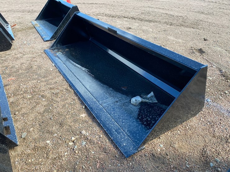 #4056-•-swict-84"-skid-steer-bucket-image-3