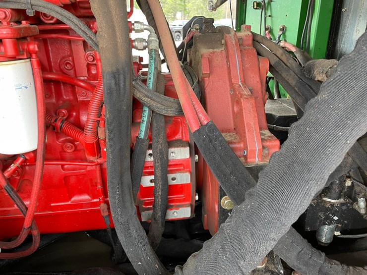 2017-gyro-trac-gt35-image-48