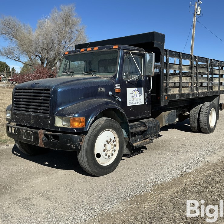 1996 INTERNATIONAL 4700