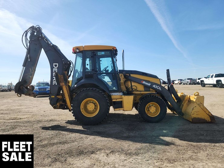 2016-deere-410l-image-9
