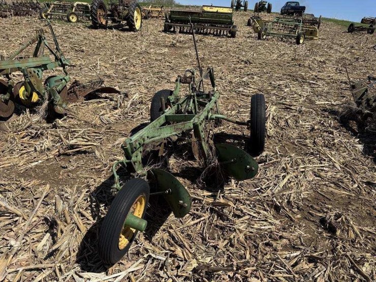 john-deere-2-image-3