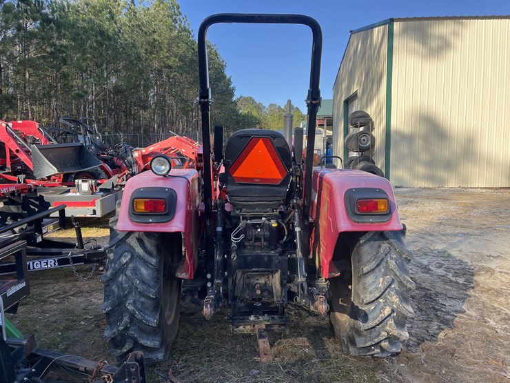 2018-mahindra-5545-image-6