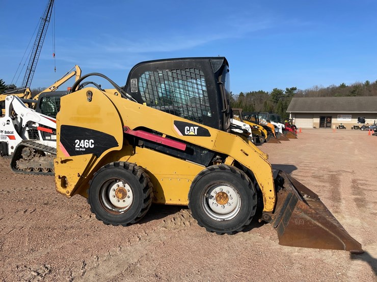 caterpillar-246c-image-4