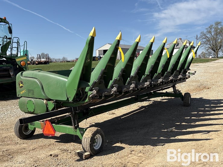 2008-john-deere-608c-image-3