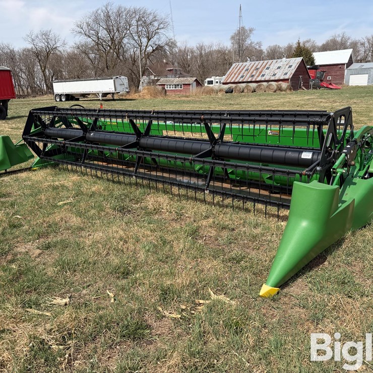 2011 JOHN DEERE 620F