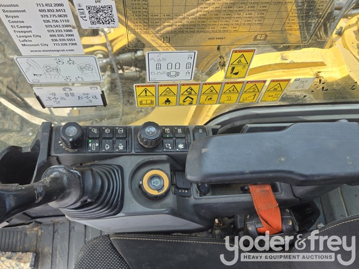 2019-caterpillar-330-image-55
