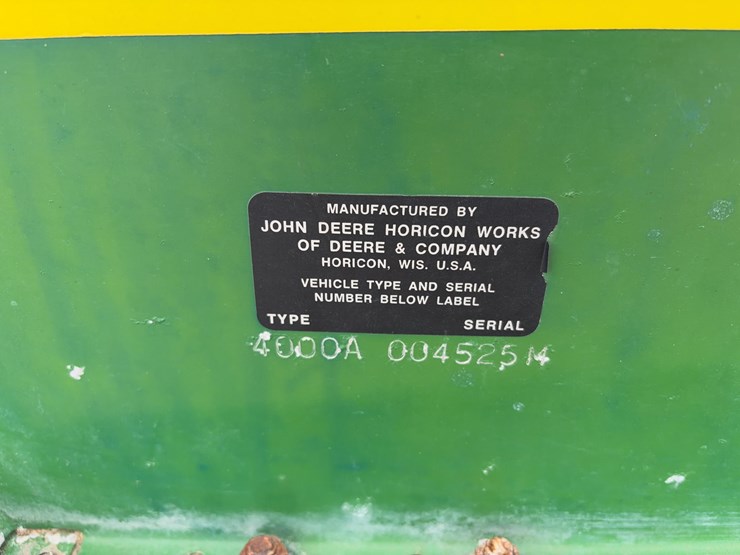 john-deere-400-image-7