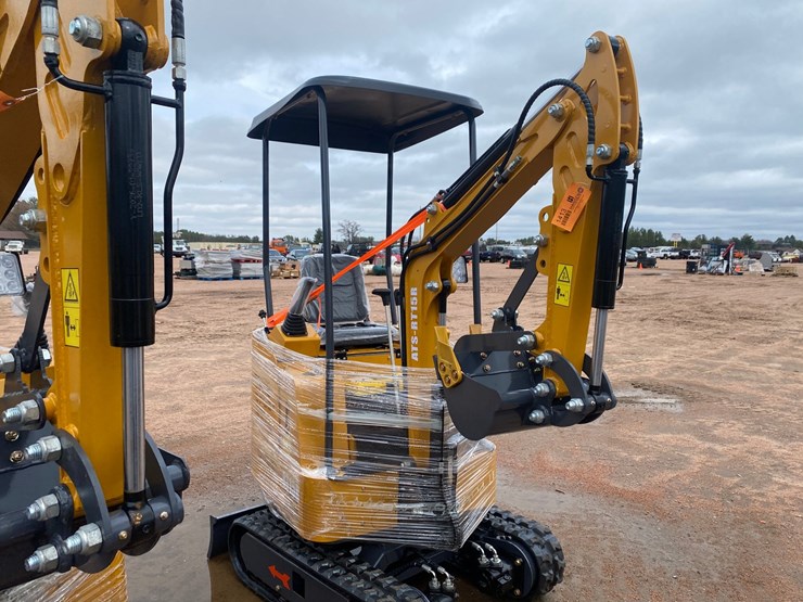 #5539-•-new-ats-rt15r-mini-excavator-image-2