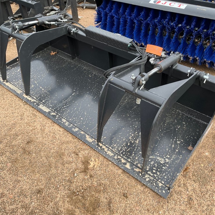 #4132 • 84" JCT Smooth Edge Grapple Bucket