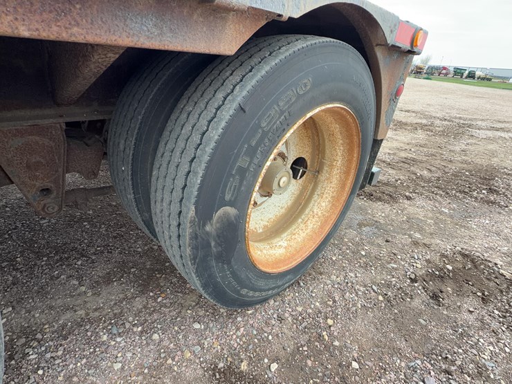 simonsen-industries-24-ton-tender-trailer-image-25
