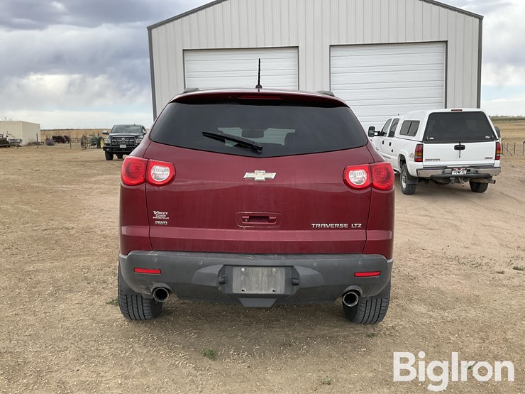 2011-chevrolet-traverse-ltz-image-6