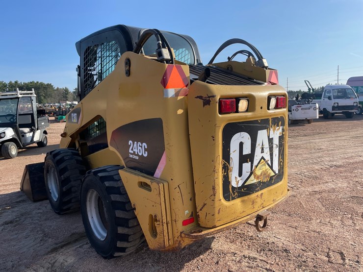 caterpillar-246c-image-7