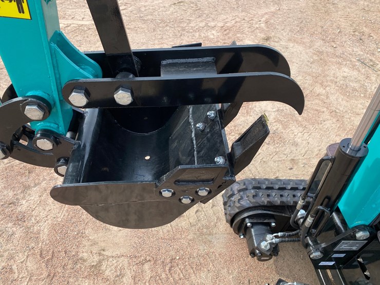 #5556-•-2026-cfg-kt12r-mini-excavator-image-7