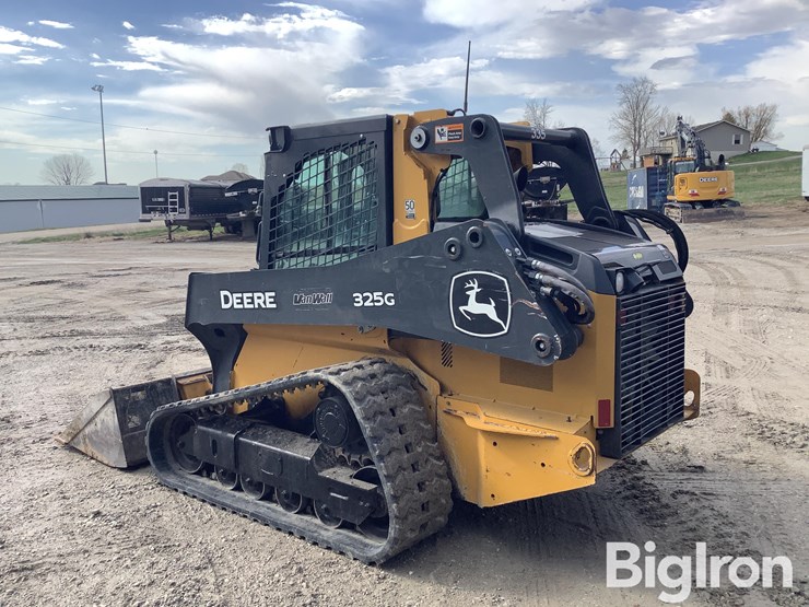 2021-deere-325g-image-7