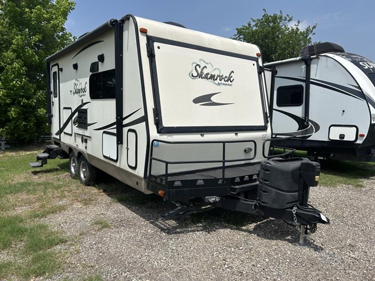 #9-•-2015-shamrock-by-flagstaff-forest-river-camper-image-1