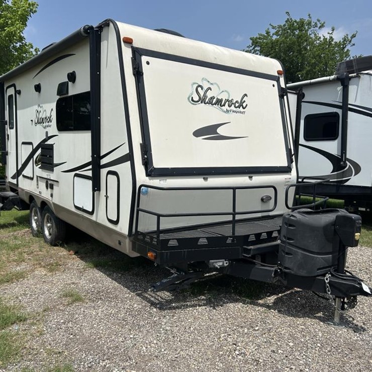 #9 • 2015 Shamrock by Flagstaff Forest River Camper