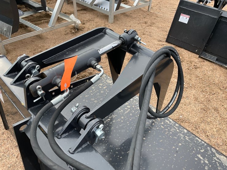 #4129-•-84"-jct-smooth-edge-grapple-bucket-image-9