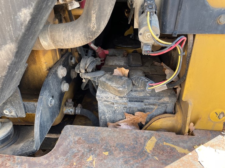 caterpillar-247b3-image-48