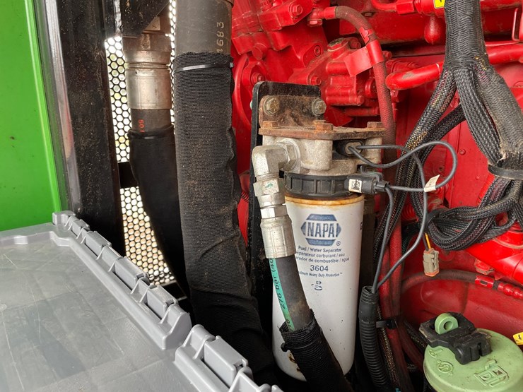 2017-gyro-trac-gt35-image-50