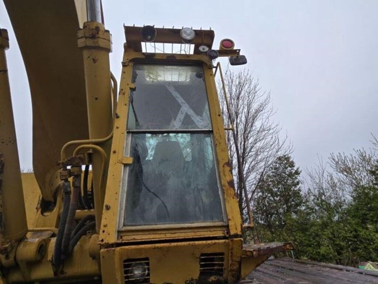 1990-caterpillar-245b-image-34