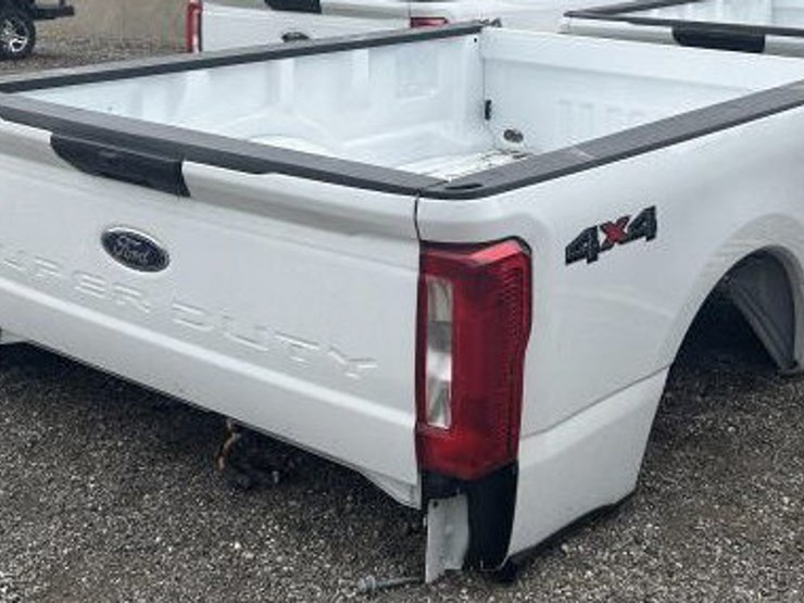 #37-•-2023-ford-truck-super-duty-bed-image-2
