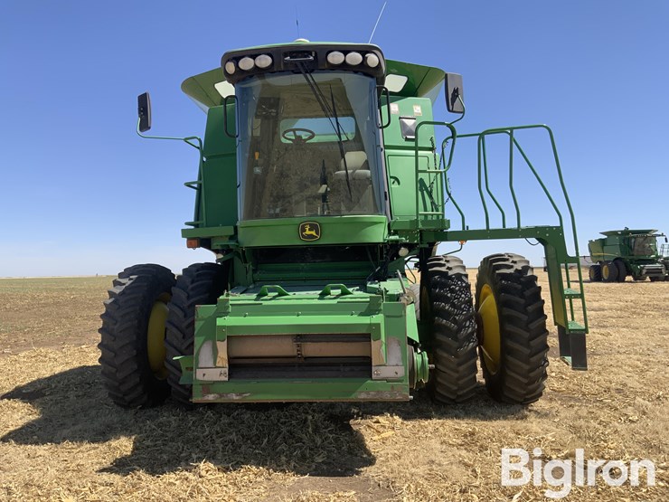 2006-john-deere-9760-sts-image-2