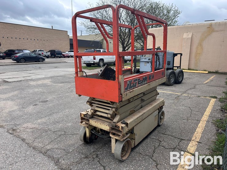 jlg-1932e2-image-7