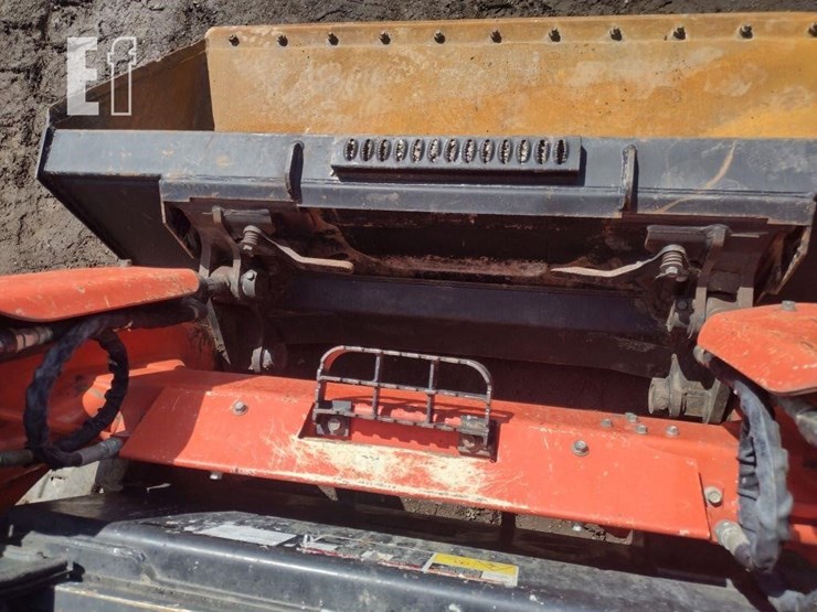 kubota-svl75-2-image-24