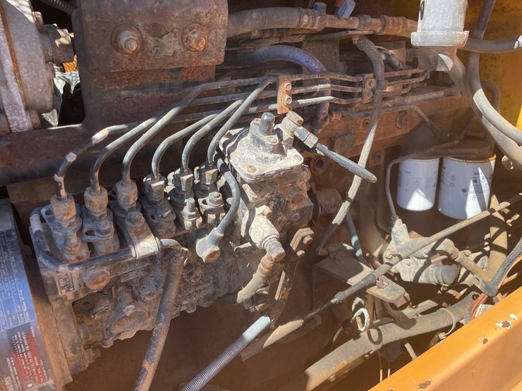 2001-case-721c-image-21