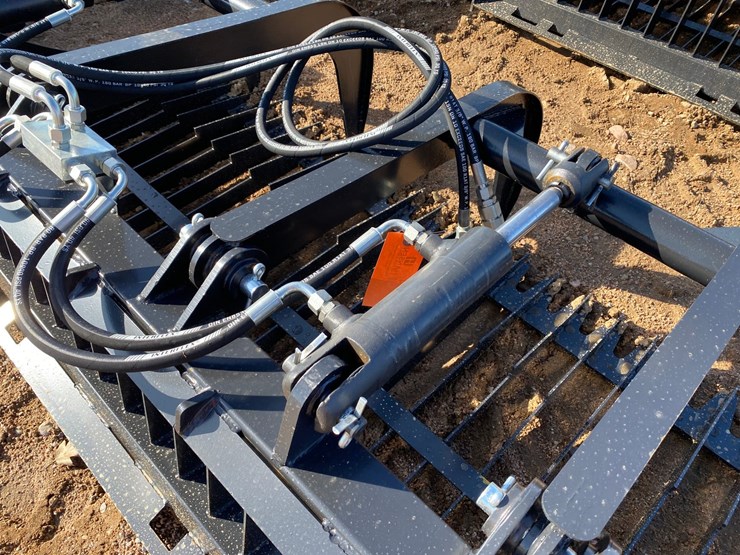 #4114-•-new-jct-84"-skeleton-rock-grapple-bucket-image-8