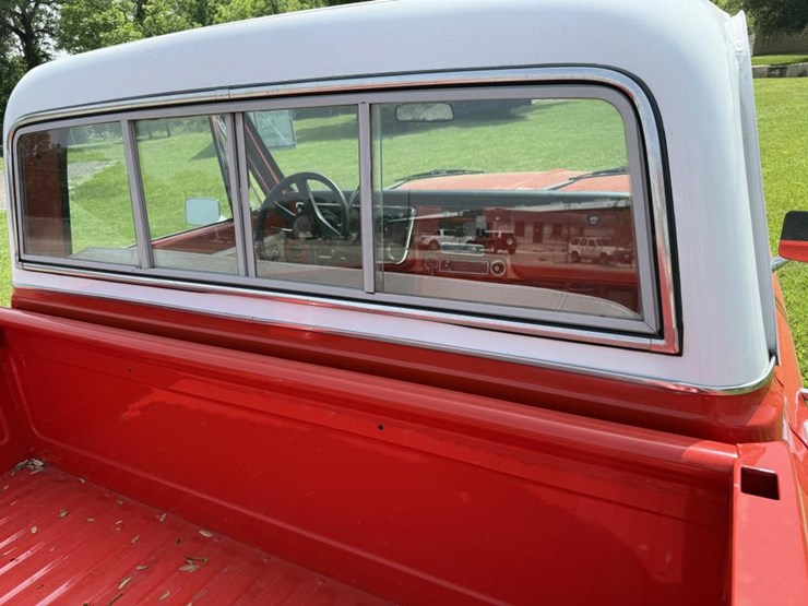 1972-chevrolet-custom-deluxe-image-28